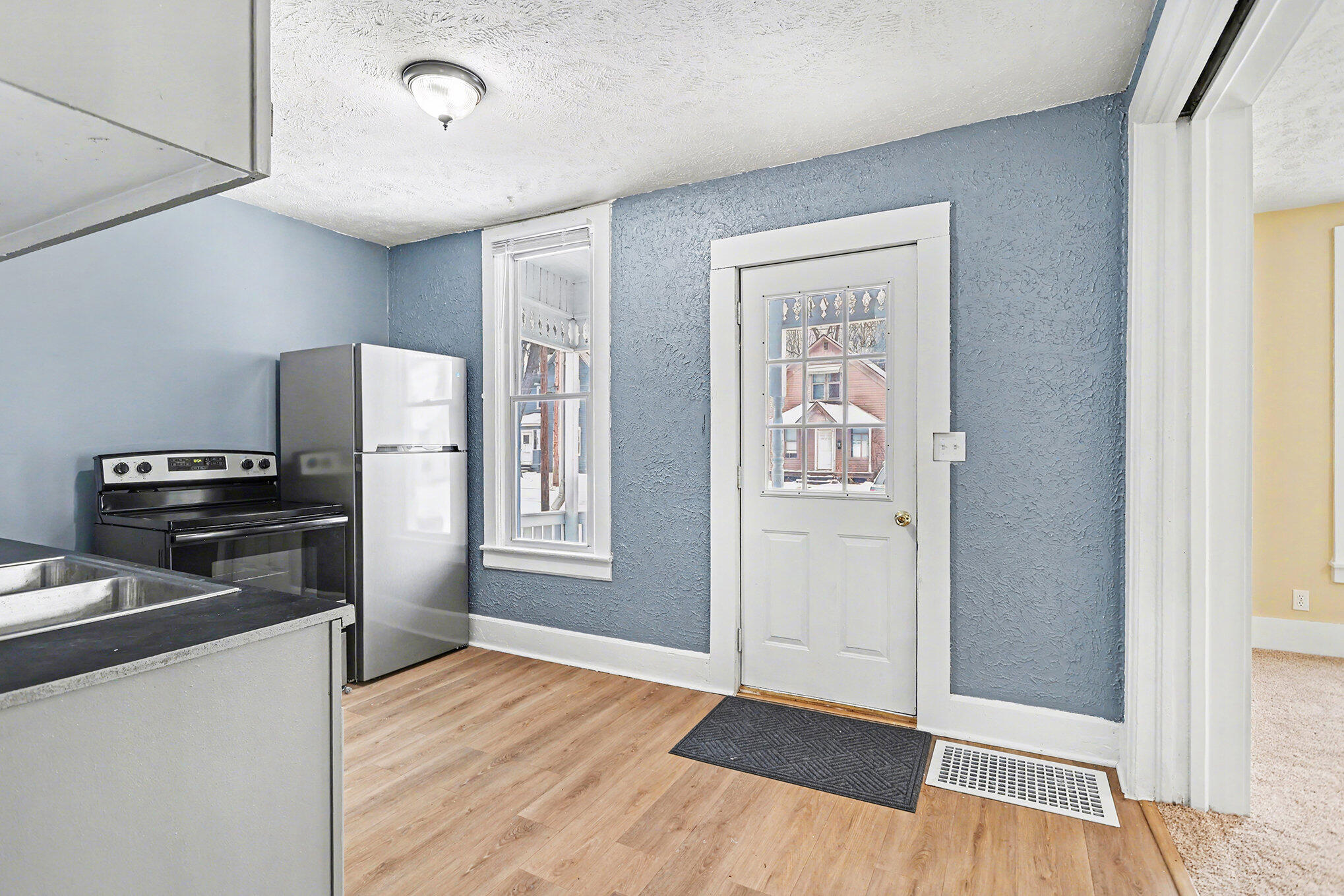 212 North Fourth Street Sturgis, MI 49091 - Photo 5 of 16 007_file_135