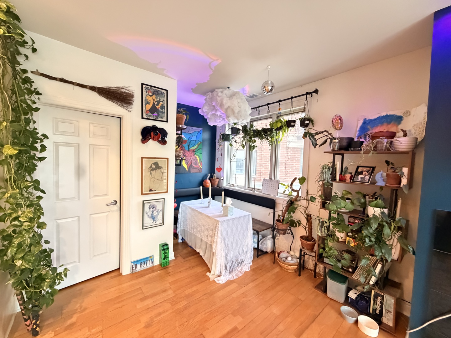 842 North Racine Avenue, Unit 202 Chicago, IL 60642 - Photo 11 of 25 a bed room with a bed and a window