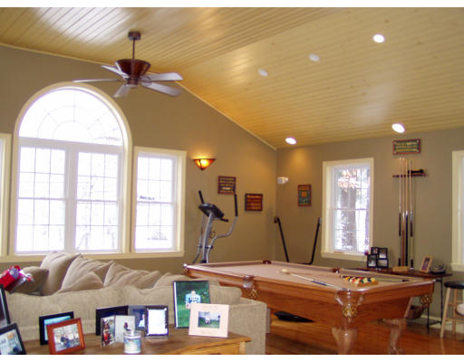 6 Governor Fuller Road Billerica, MA 01821 - Photo 3 of 10