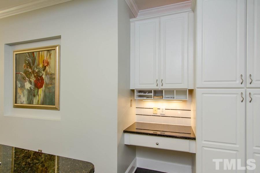6324 Battleview Drive Raleigh, NC 27613 - Photo 12 of 25 a view of an empty room with closet