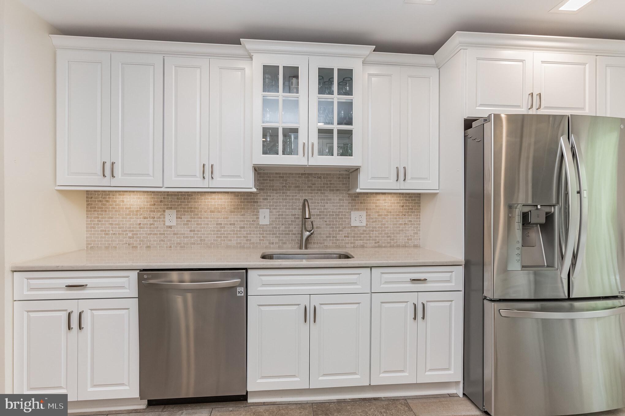 11224 Lagoon Lane Reston, VA 20191 - Photo 12 of 39