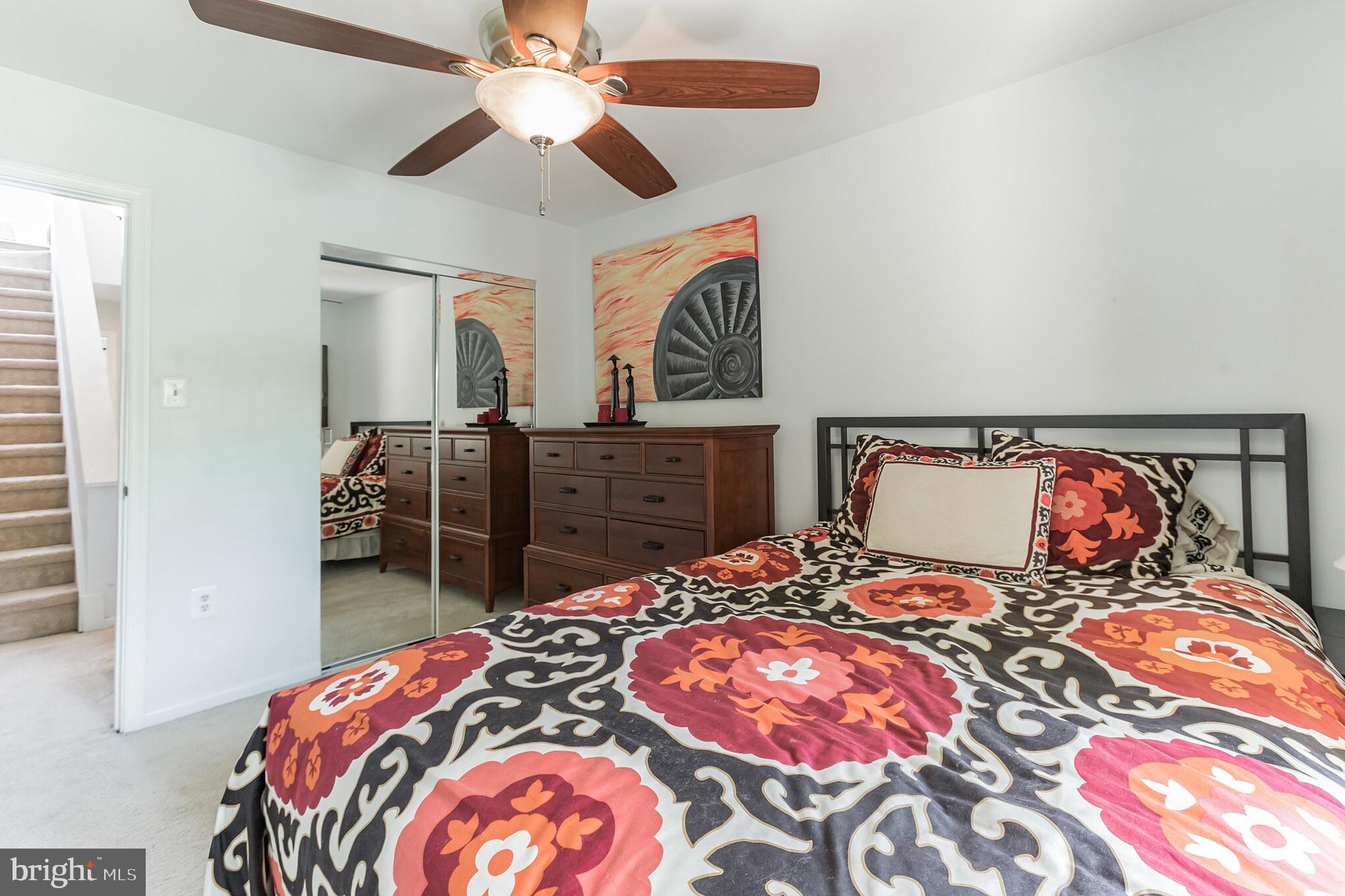11224 Lagoon Lane Reston, VA 20191 - Photo 22 of 39