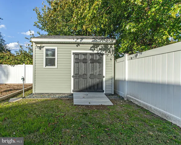 $325,000 | 108 West Commerce Street, Kenton, DE 19938