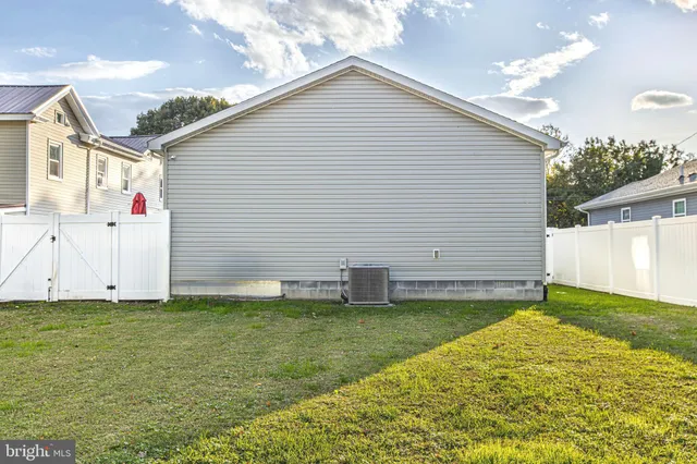 $325,000 | 108 West Commerce Street, Kenton, DE 19938