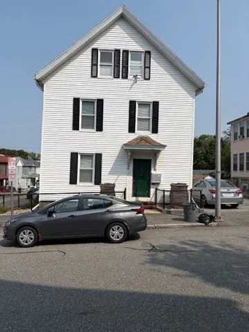 $1,850 | 41 Pond Street, Unit 3, Beverly, MA 01915