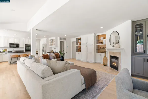 $1,798,000 | 918 Cortina Court, Walnut Creek, CA 94598