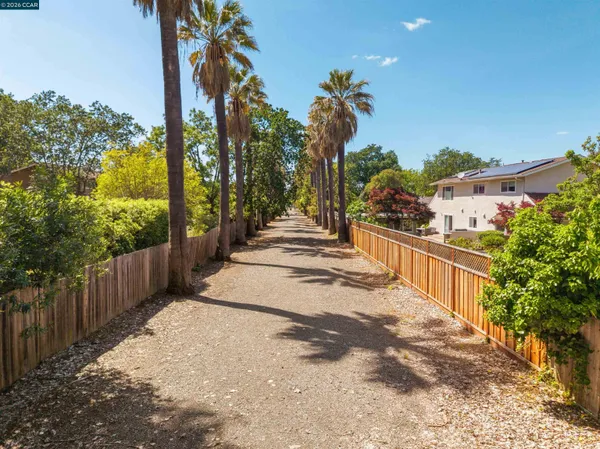 $1,798,000 | 918 Cortina Court, Walnut Creek, CA 94598