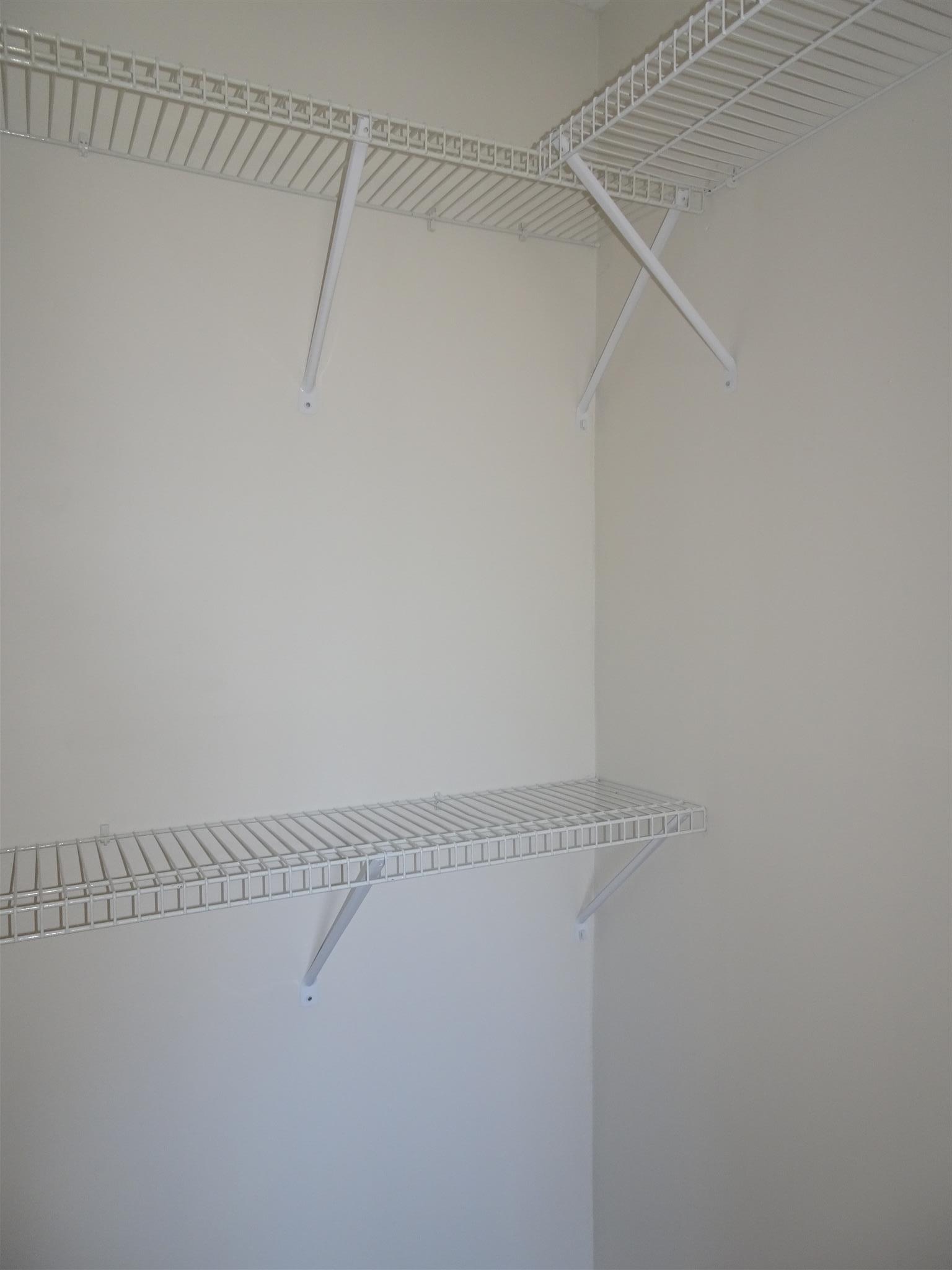 2222 Stokes Road Clarksville, TN 37043 - Photo 8 of 14 WALK-IN CLOSET