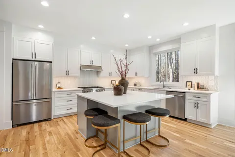 $1,175,000 | 8750 Old NC 86, Chapel Hill, NC 27516