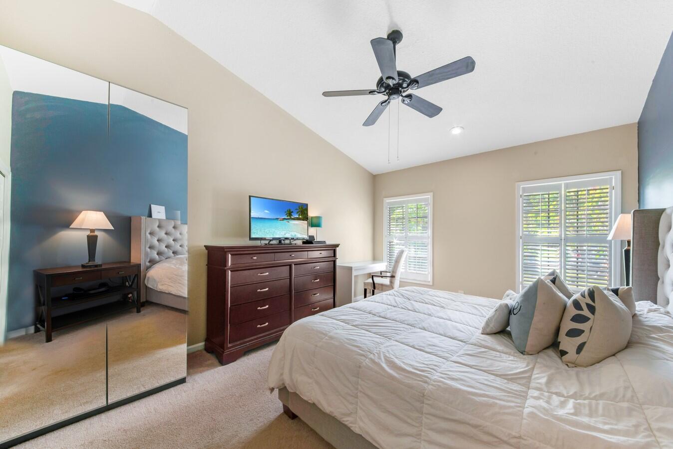 399 Apache Lane Boca Raton, FL 33487 - Photo 18 of 41 Natural Light