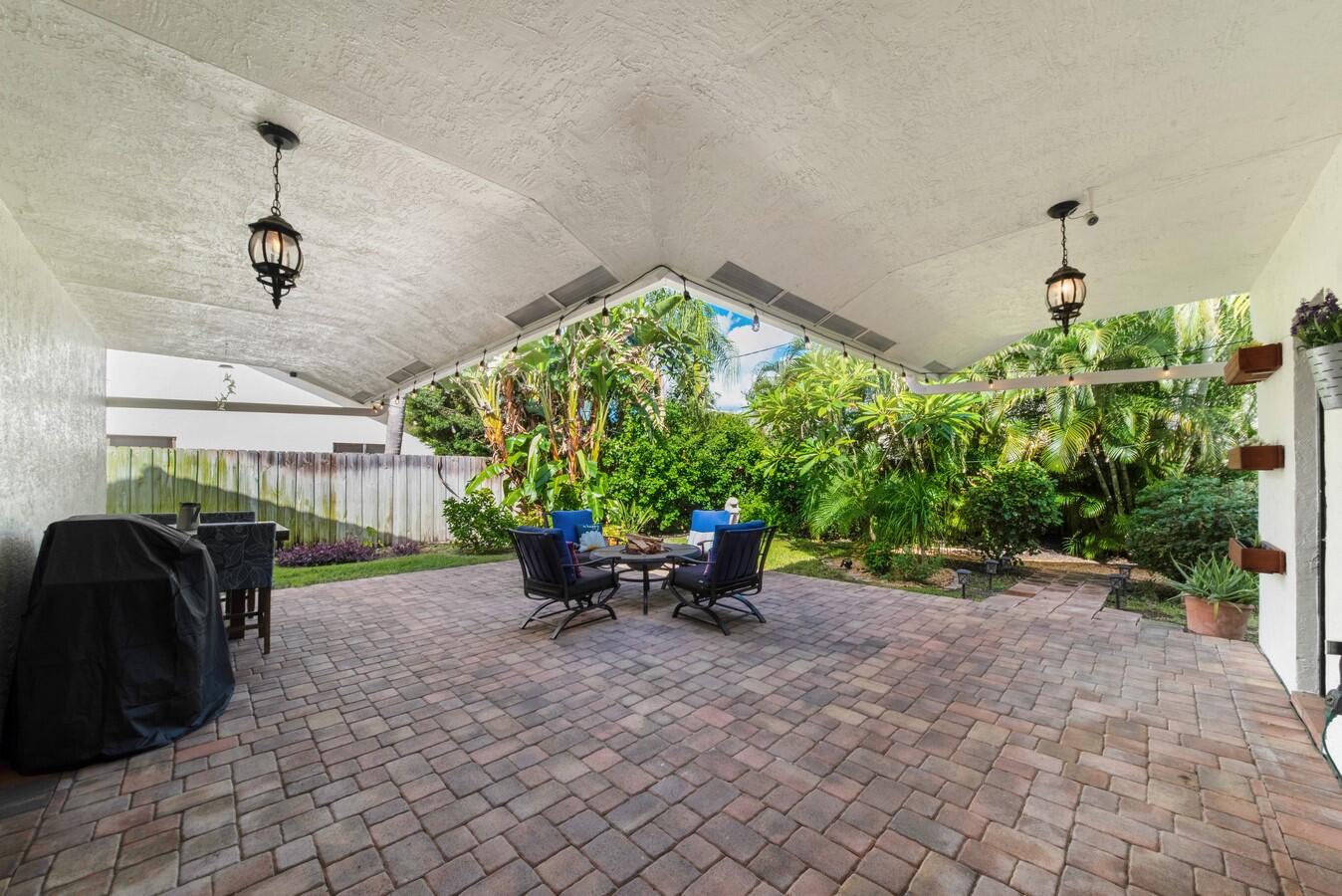399 Apache Lane Boca Raton, FL 33487 - Photo 23 of 41 Covered Patio