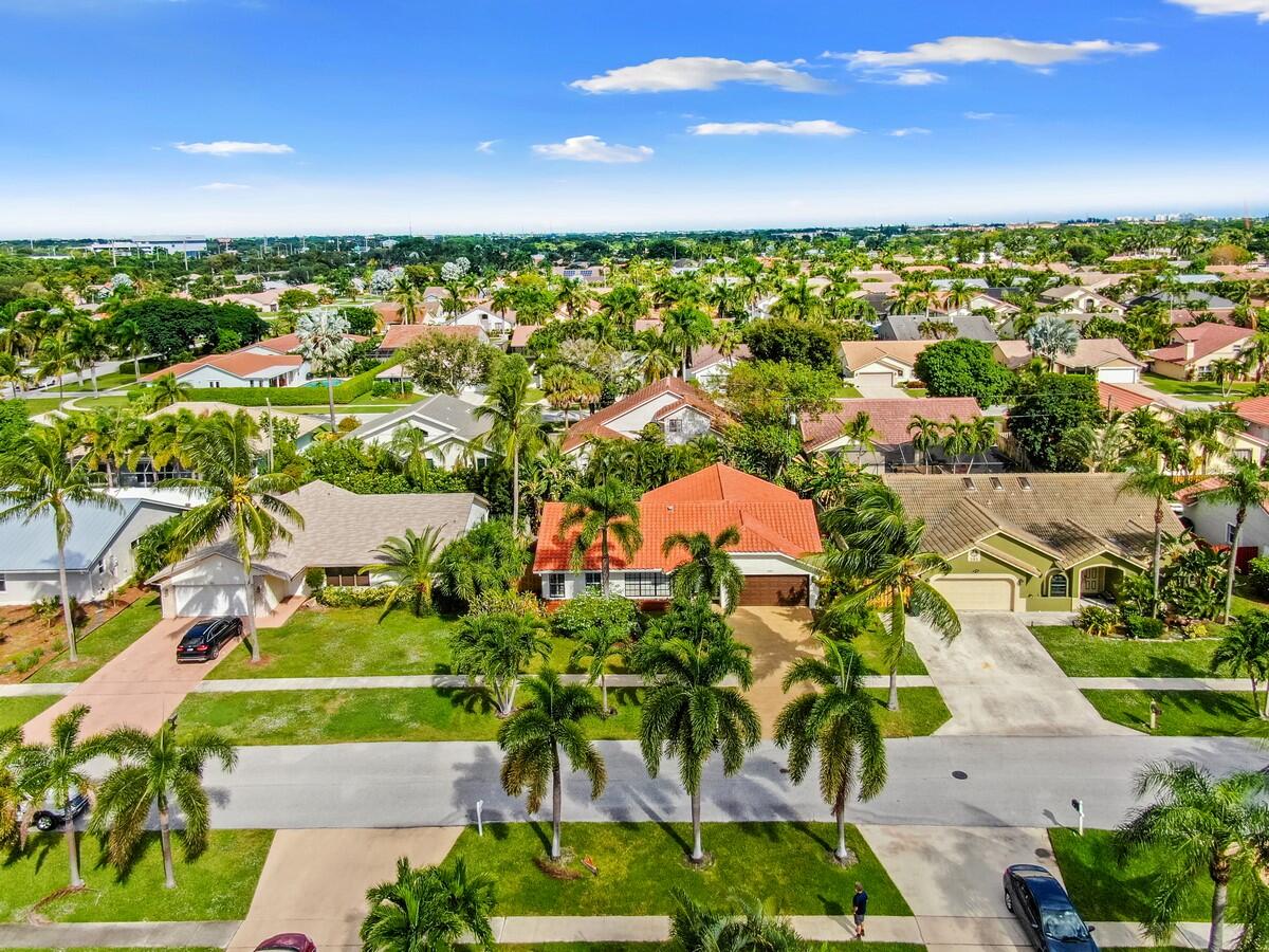 399 Apache Lane Boca Raton, FL 33487 - Photo 35 of 41 Aerial