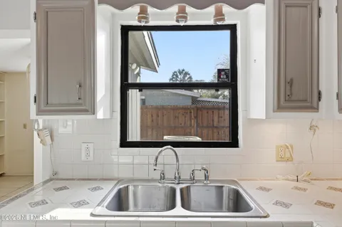 $259,000 | 11712 Surfwood Avenue, Jacksonville, FL 32246