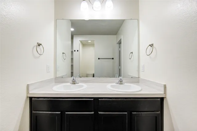 $305,000 | 15467 Arce Rojo Street, Channelview, TX 77530