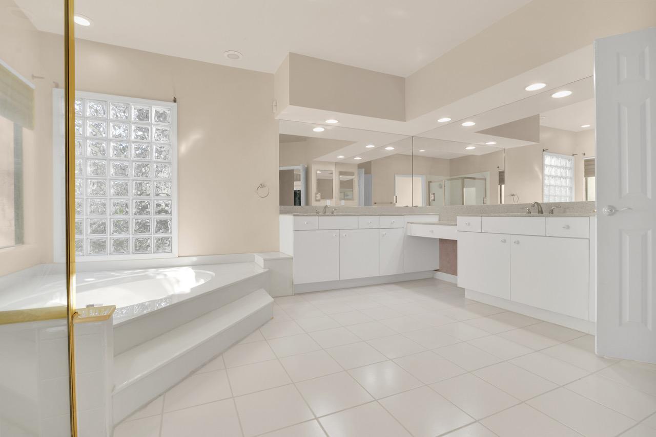2598 Northwest 47th Street Boca Raton, FL 33434 - Photo 14 of 23 main bath