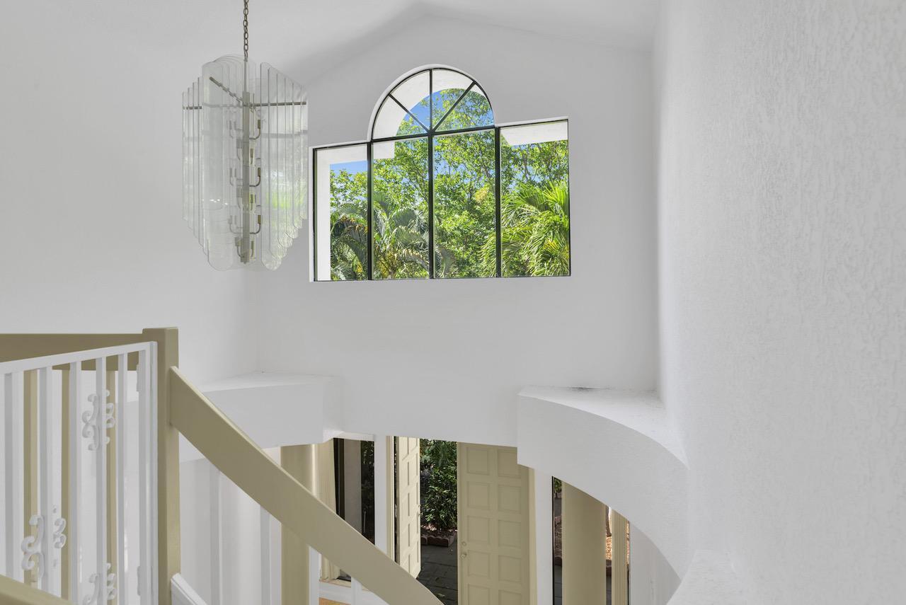 2598 Northwest 47th Street Boca Raton, FL 33434 - Photo 18 of 23 moore foyer best