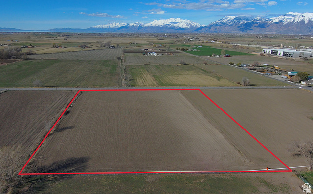 541 West 900 South Payson, UT 84651 - Photo 4 of 4 View of rural area featuring property boundaries highlighted and mountains