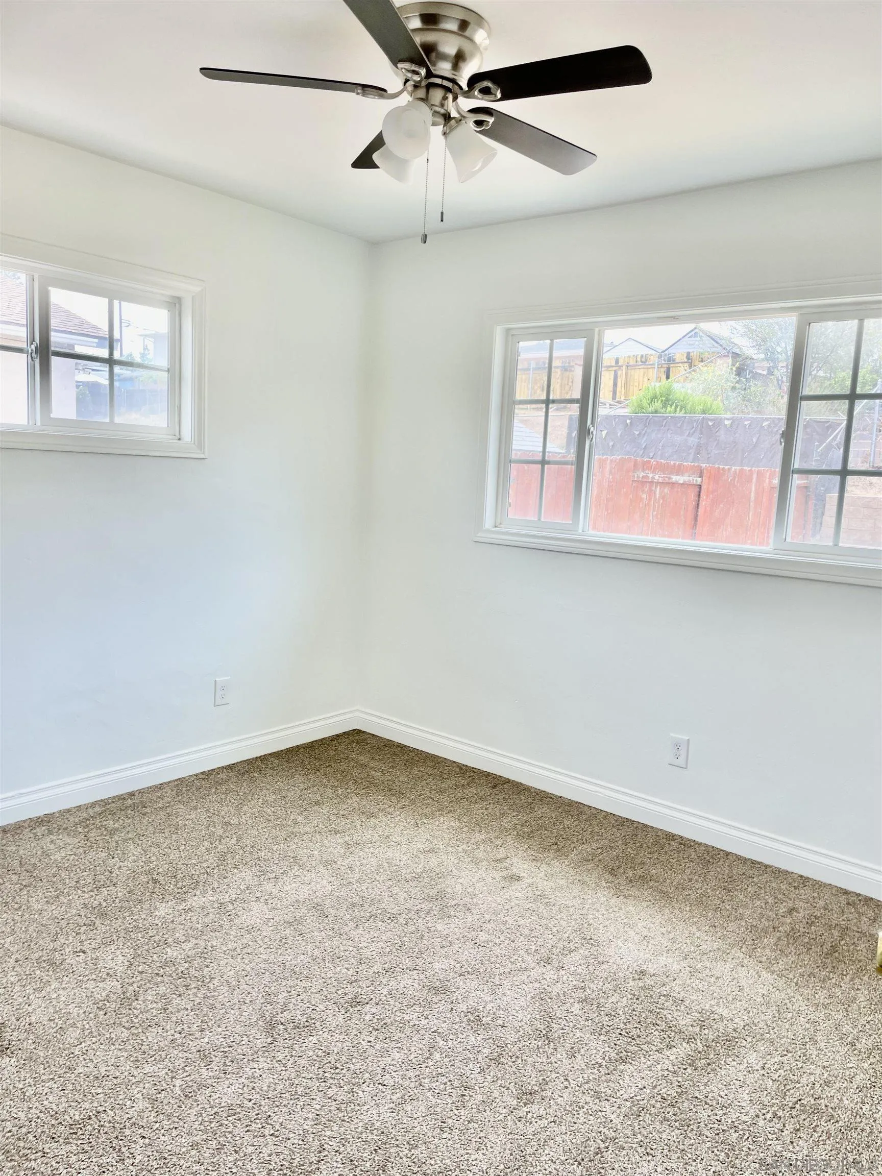 834 Maria Avenue Spring Valley, CA 91977 - Photo 15 of 21 Gallery Image 15