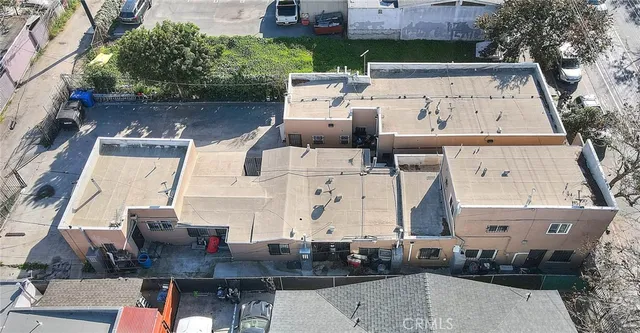 $1,100,000 | 10606-10608 Avalon Boulevard, Los Angeles, CA 90003