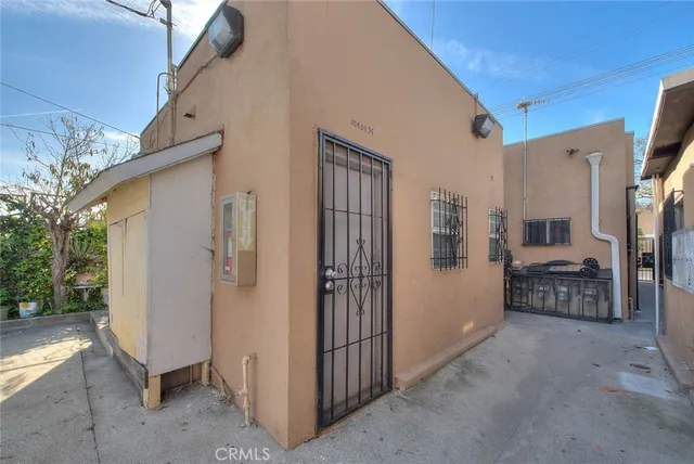 $1,100,000 | 10606-10608 Avalon Boulevard, Los Angeles, CA 90003