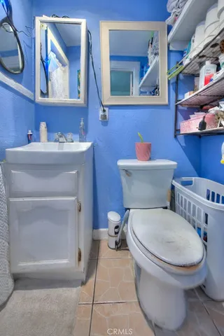 $1,100,000 | 10606-10608 Avalon Boulevard, Los Angeles, CA 90003