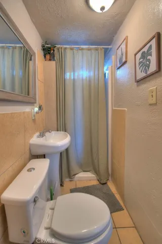 $1,100,000 | 10606-10608 Avalon Boulevard, Los Angeles, CA 90003