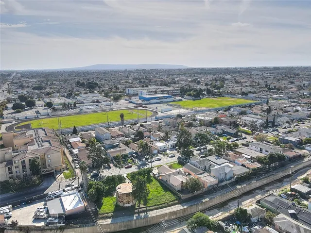 $1,100,000 | 10606-10608 Avalon Boulevard, Los Angeles, CA 90003