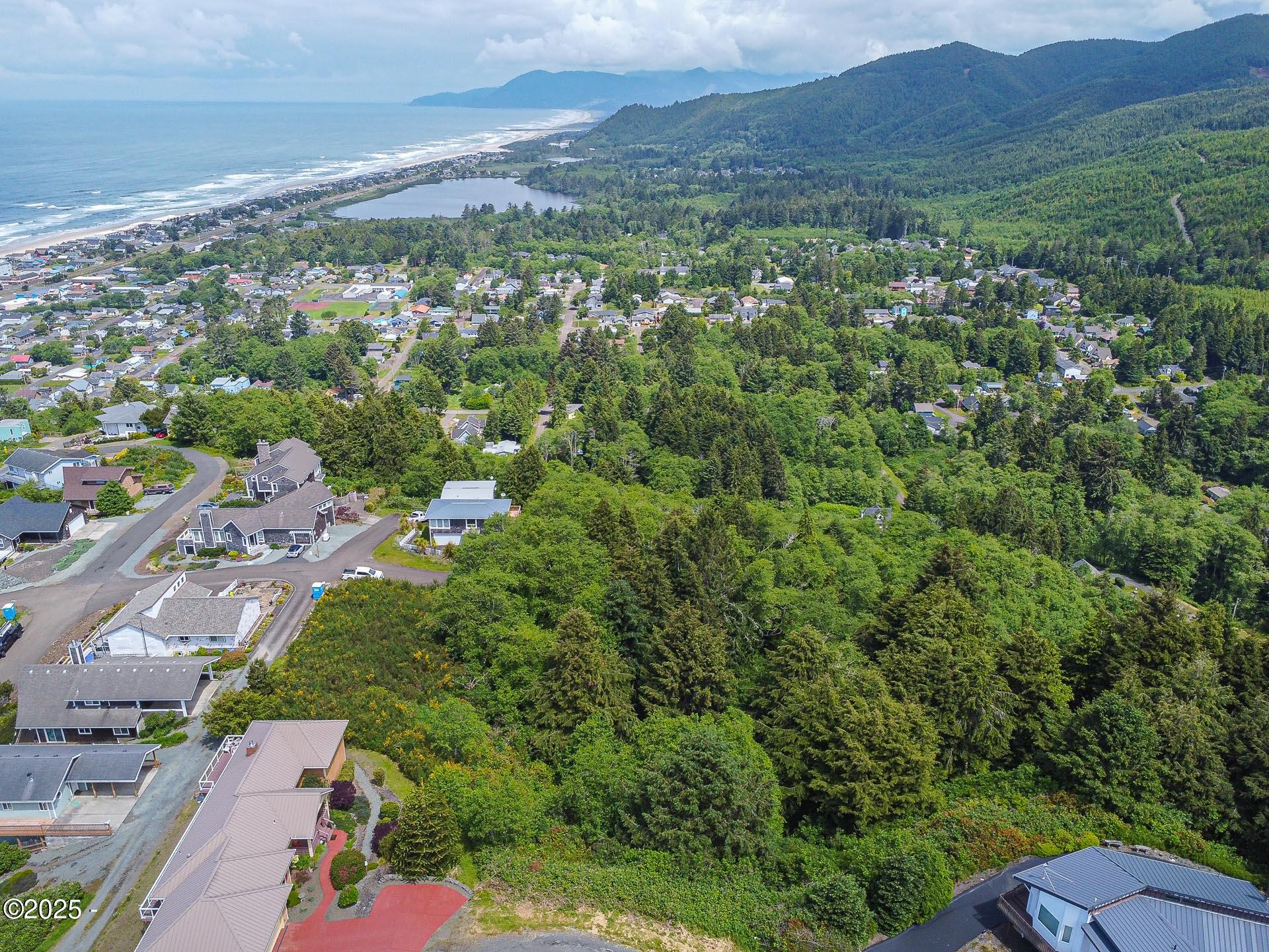 5200 South Longview Loop Rockaway Beach, OR 97136 - Photo 9 of 16 Picture 9