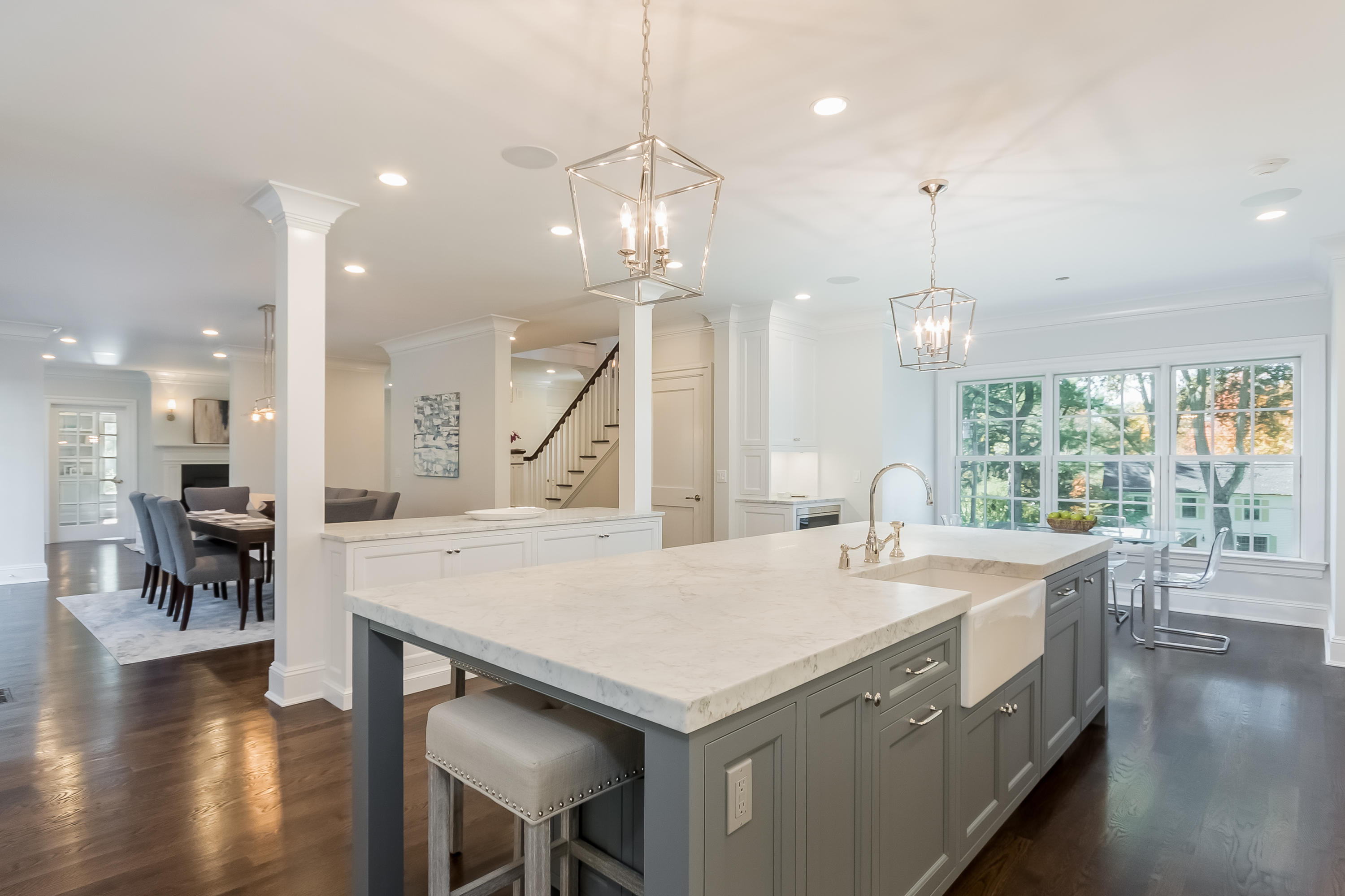 36 Briar Brae Road Darien, CT 06820 - Photo 8 of 37 a large kitchen with a table and chairs
