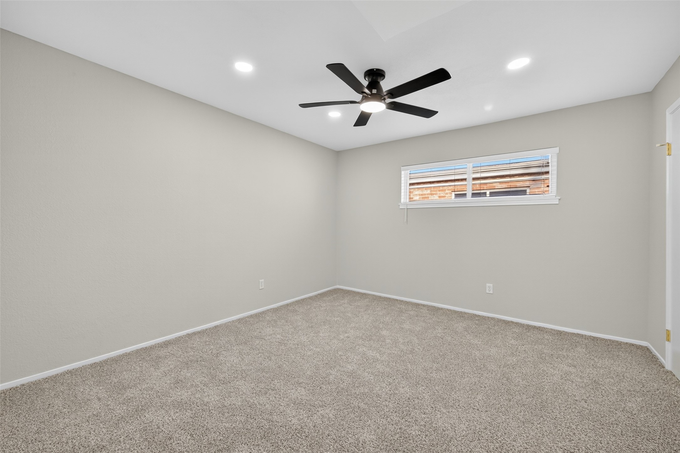 6410 Del Monte Drive, Unit 93 Houston, TX 77057 - Photo 11 of 19 a view of an empty room