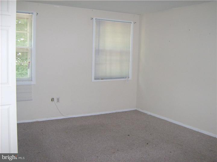 25 Ridgewood Place Willingboro, NJ 08046 - Photo 5 of 13 Bedroom
