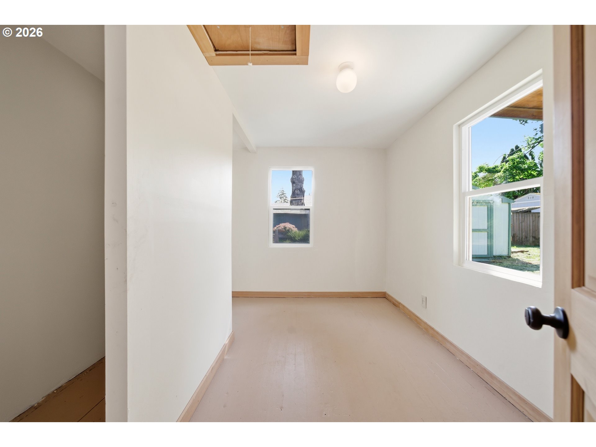 6016 Northeast Alberta Street Portland, OR 97218 - Photo 17 of 32
