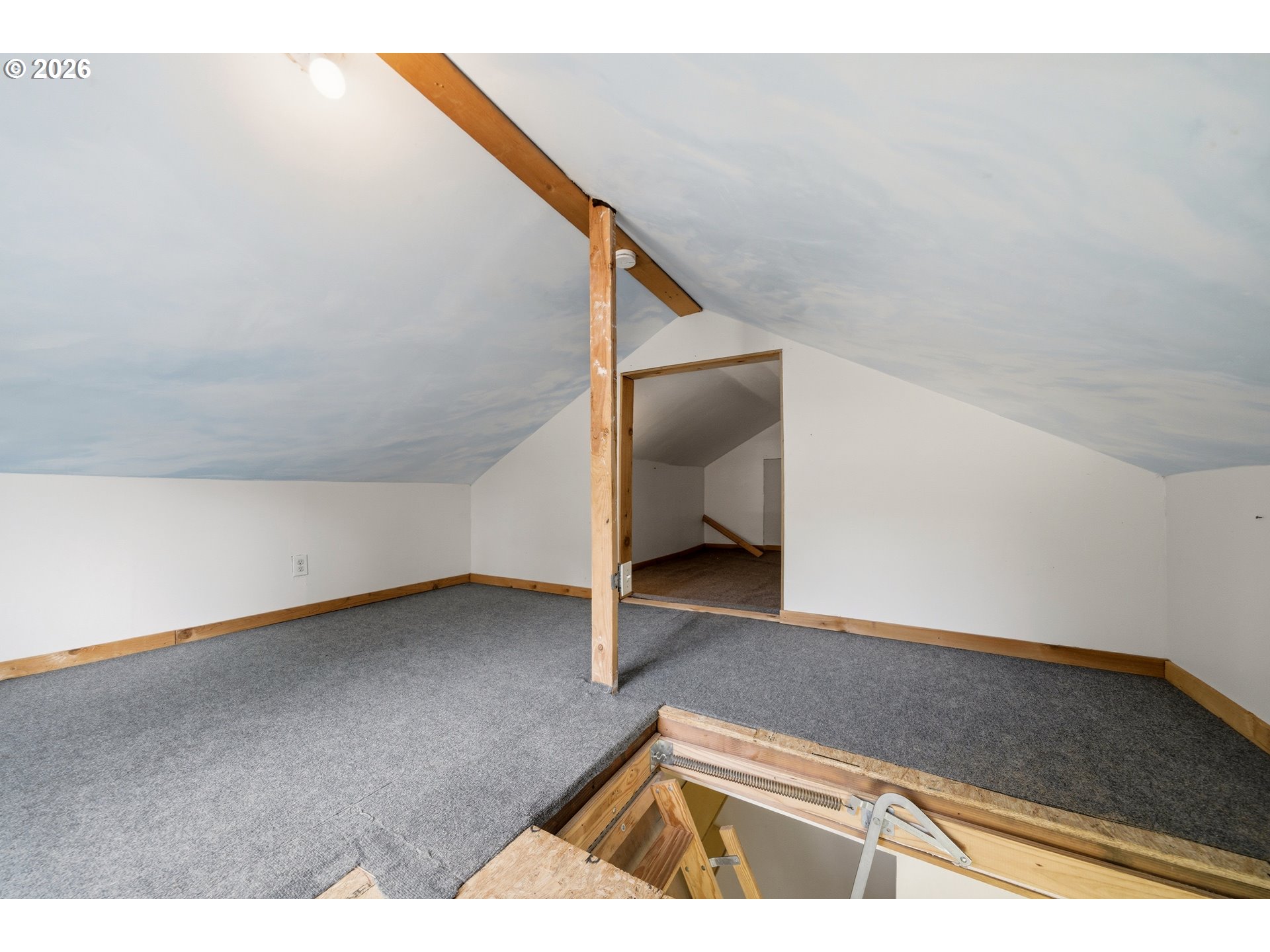 6016 Northeast Alberta Street Portland, OR 97218 - Photo 19 of 32