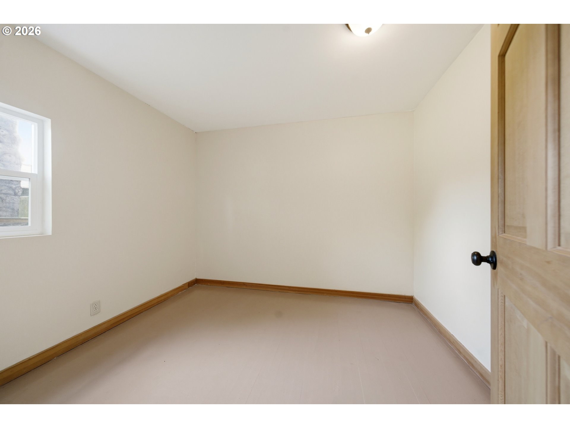 6016 Northeast Alberta Street Portland, OR 97218 - Photo 21 of 32