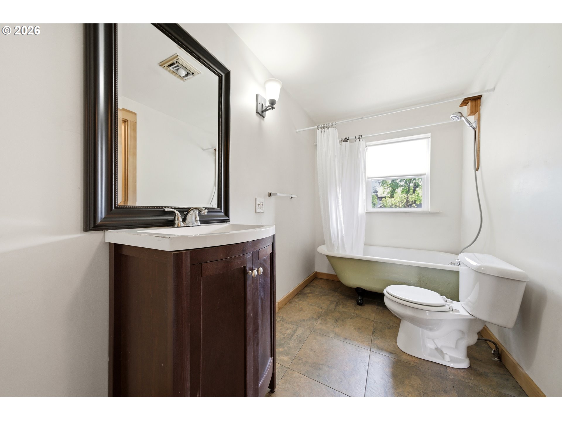 6016 Northeast Alberta Street Portland, OR 97218 - Photo 23 of 32