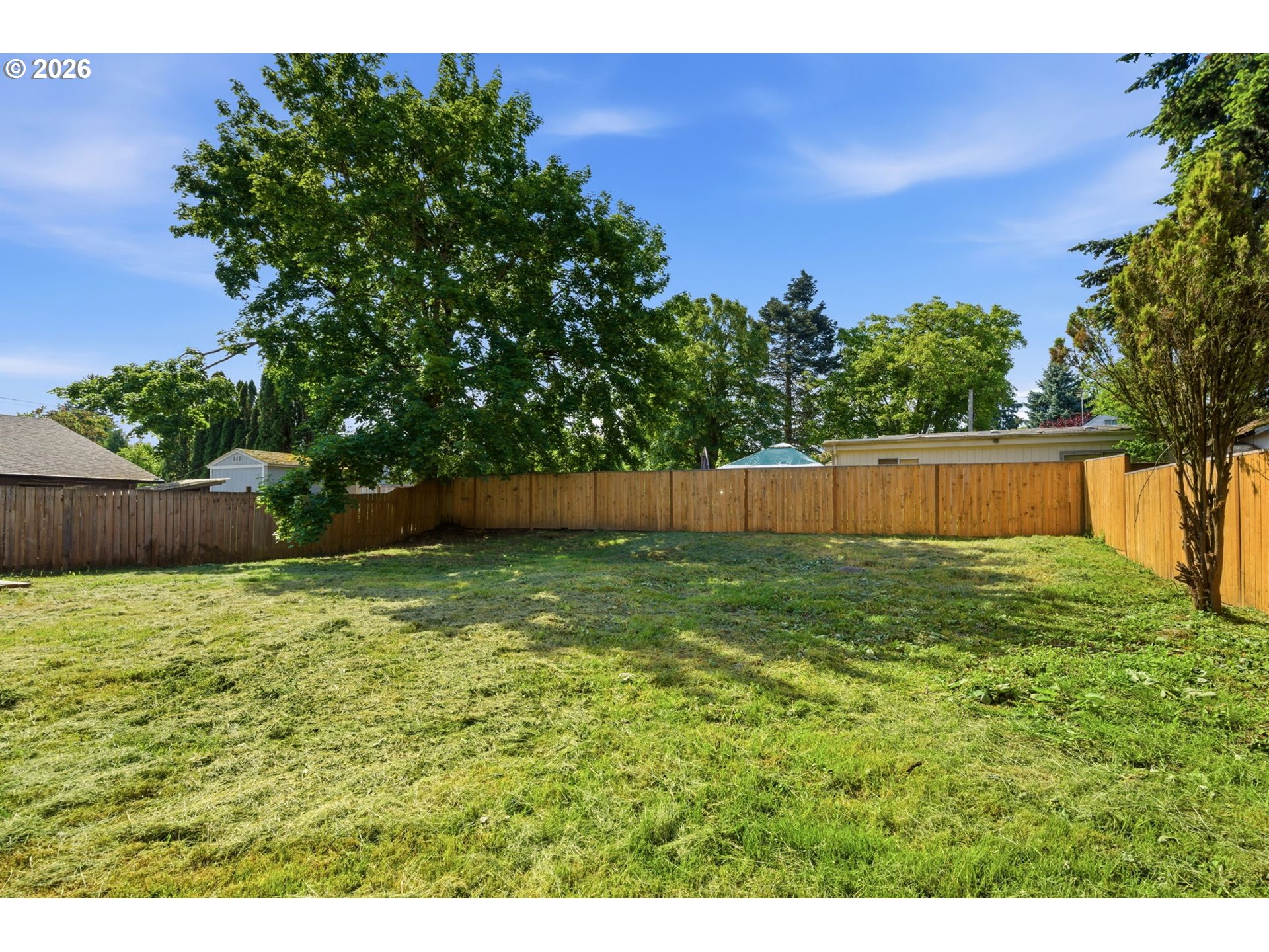 6016 Northeast Alberta Street Portland, OR 97218 - Photo 30 of 32