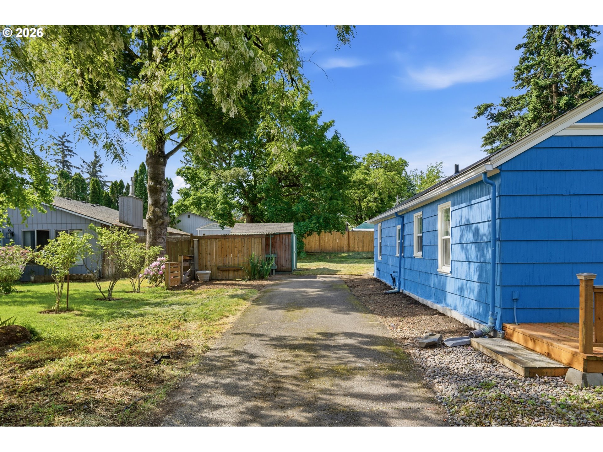 6016 Northeast Alberta Street Portland, OR 97218 - Photo 5 of 32