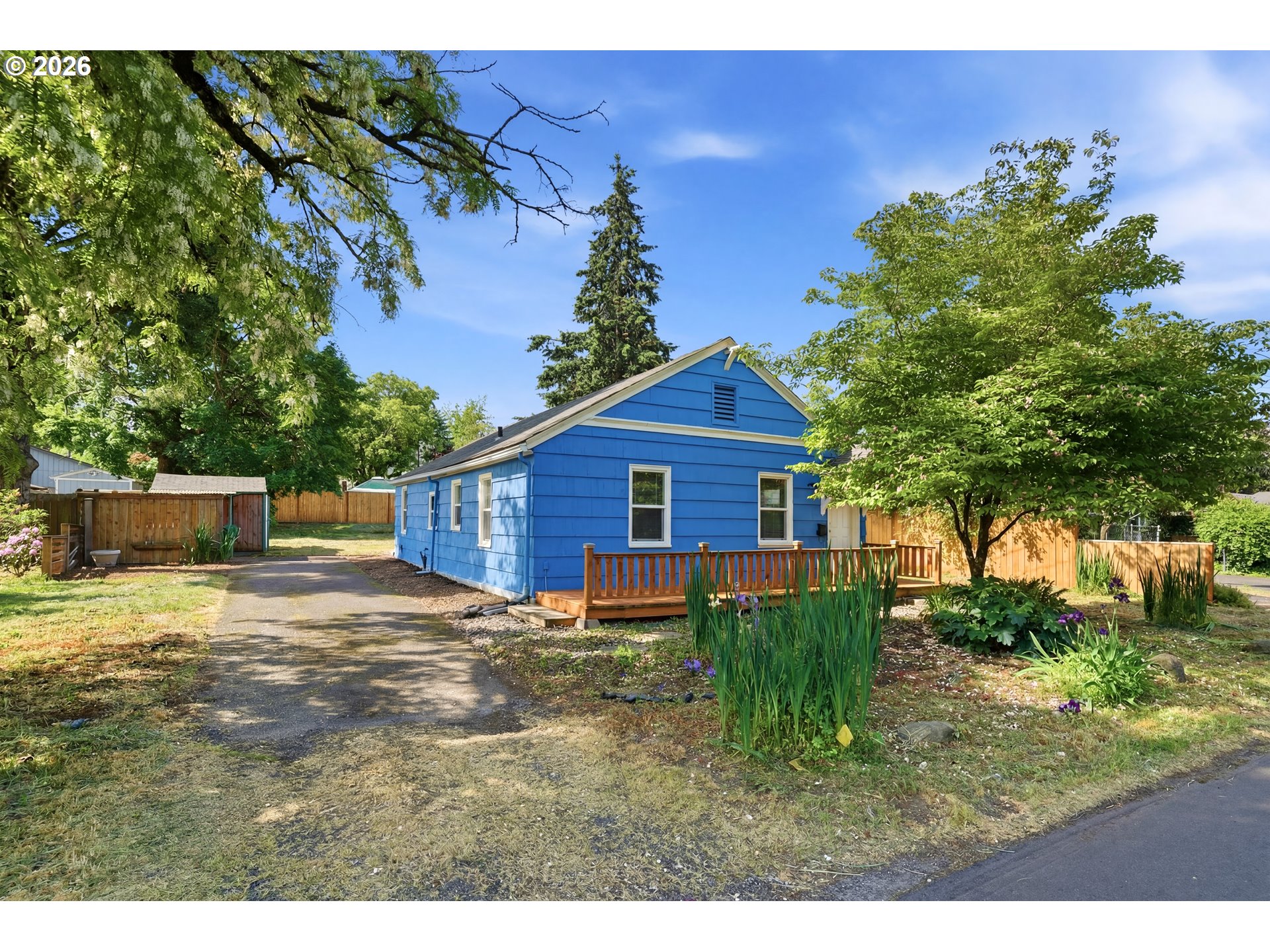 6016 Northeast Alberta Street Portland, OR 97218 - Photo 7 of 32