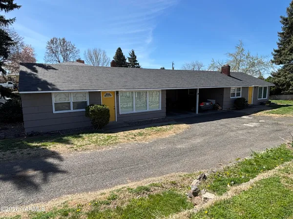 $436,450 | 806-808 South 35th Avenue, Yakima, WA 98902