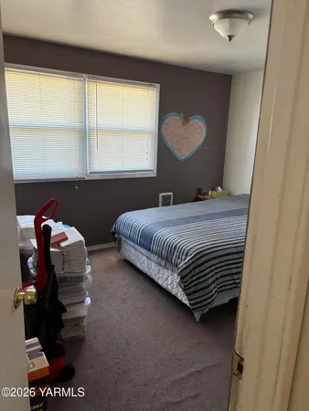 $399,000 | 806-808 South 35th Avenue, Yakima, WA 98902