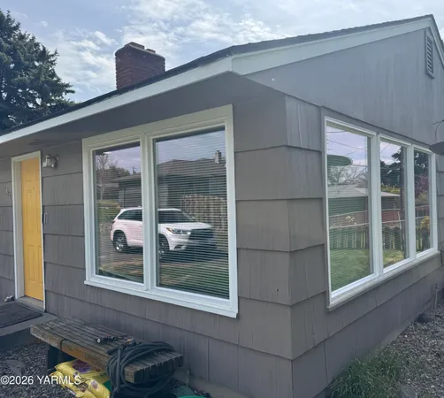 $399,000 | 806-808 South 35th Avenue, Yakima, WA 98902