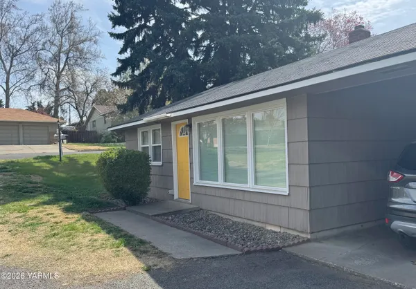 $399,000 | 806-808 South 35th Avenue, Yakima, WA 98902