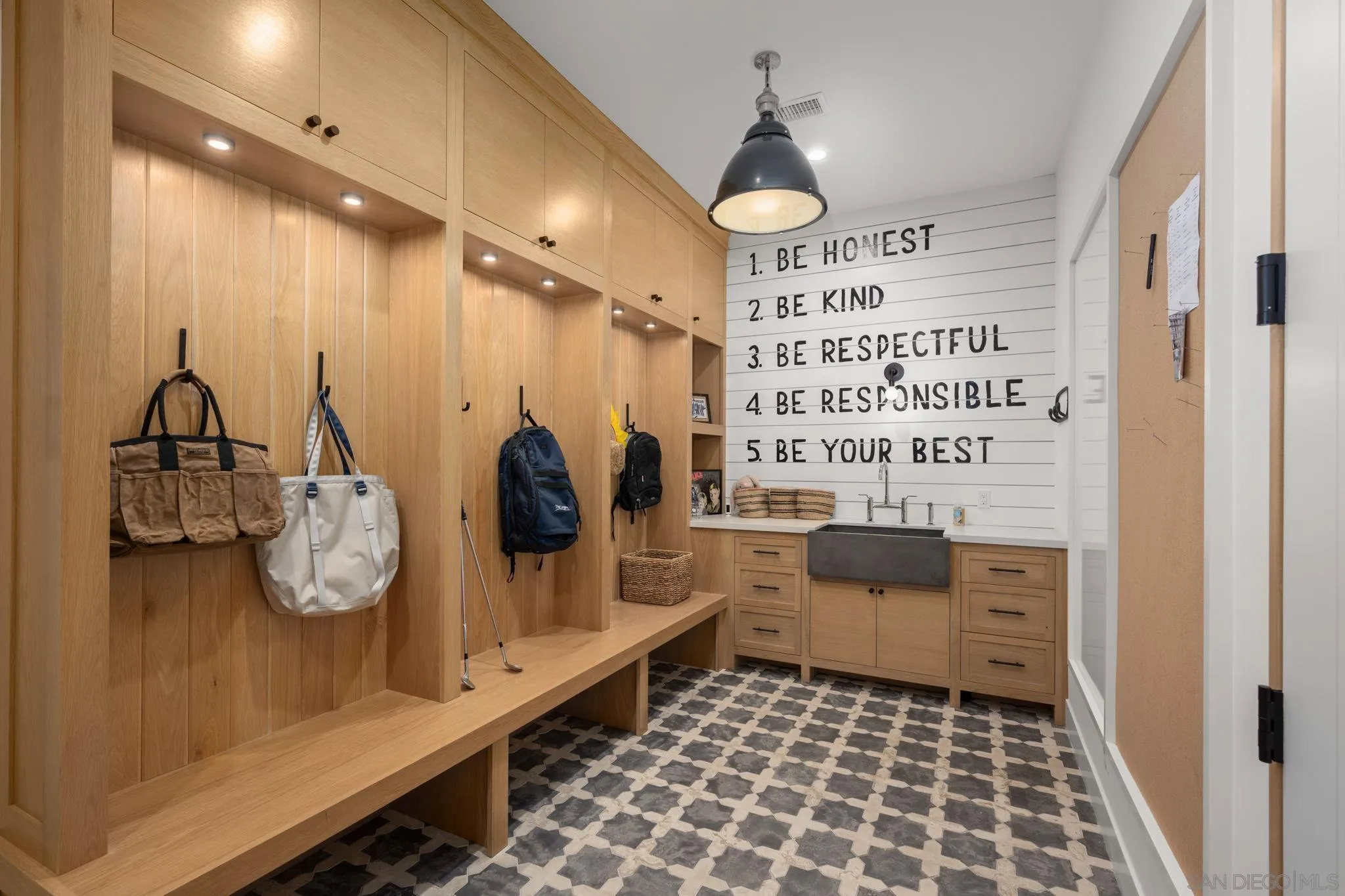 15550 El Camino Real Rancho Santa Fe, CA 92014 - Photo 15 of 35 a room with gym equipment