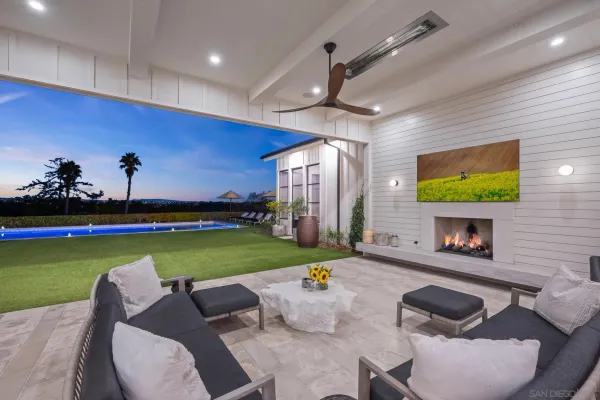 $15,900,000 | 15550 El Camino Real, Rancho Santa Fe, CA 92014