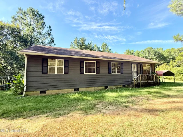 $59,000 | 135 Fox Road, Unit A, Winona, MS 38967