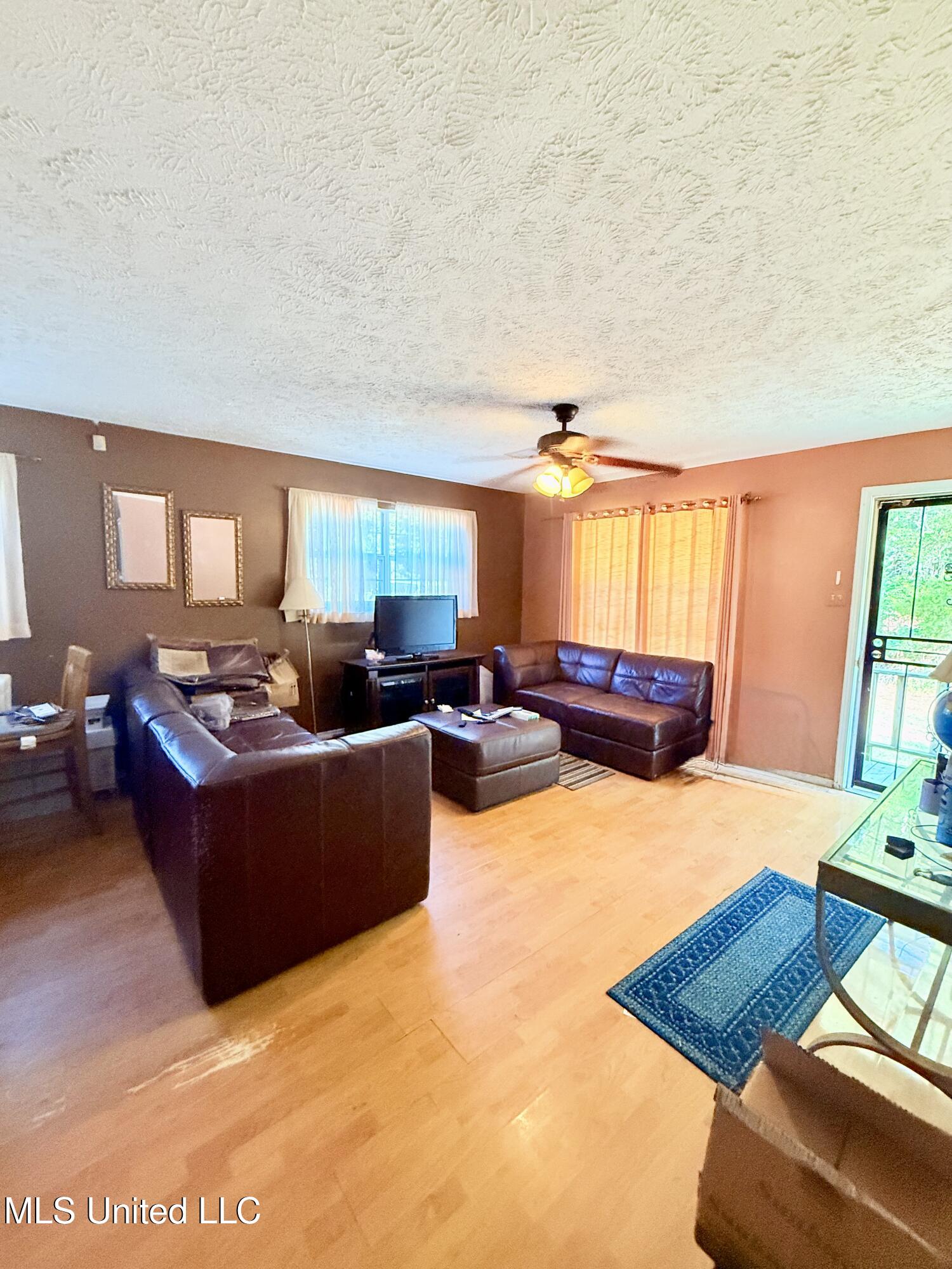 135 Fox Road, Unit A Winona, MS 38967 - Photo 3 of 13 IMG_1927