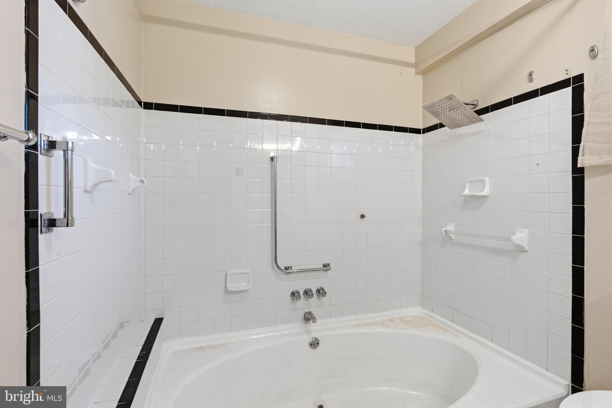 28733 Ridge Road Mount Airy, MD 21771 - Photo 38 of 97 Bathroom 1 (Downstairs)