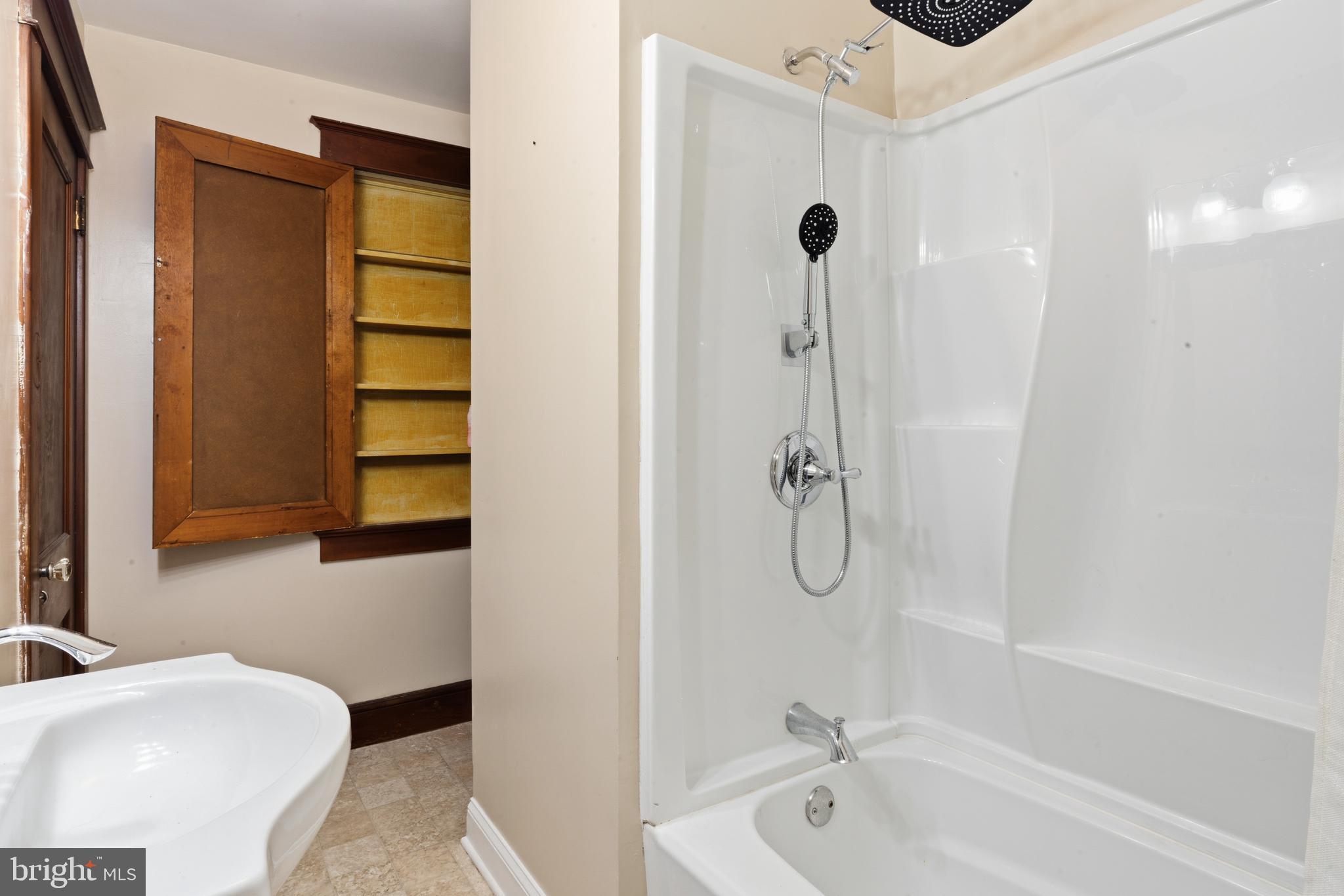 28733 Ridge Road Mount Airy, MD 21771 - Photo 40 of 97 Bathroom 2 (Downstairs)