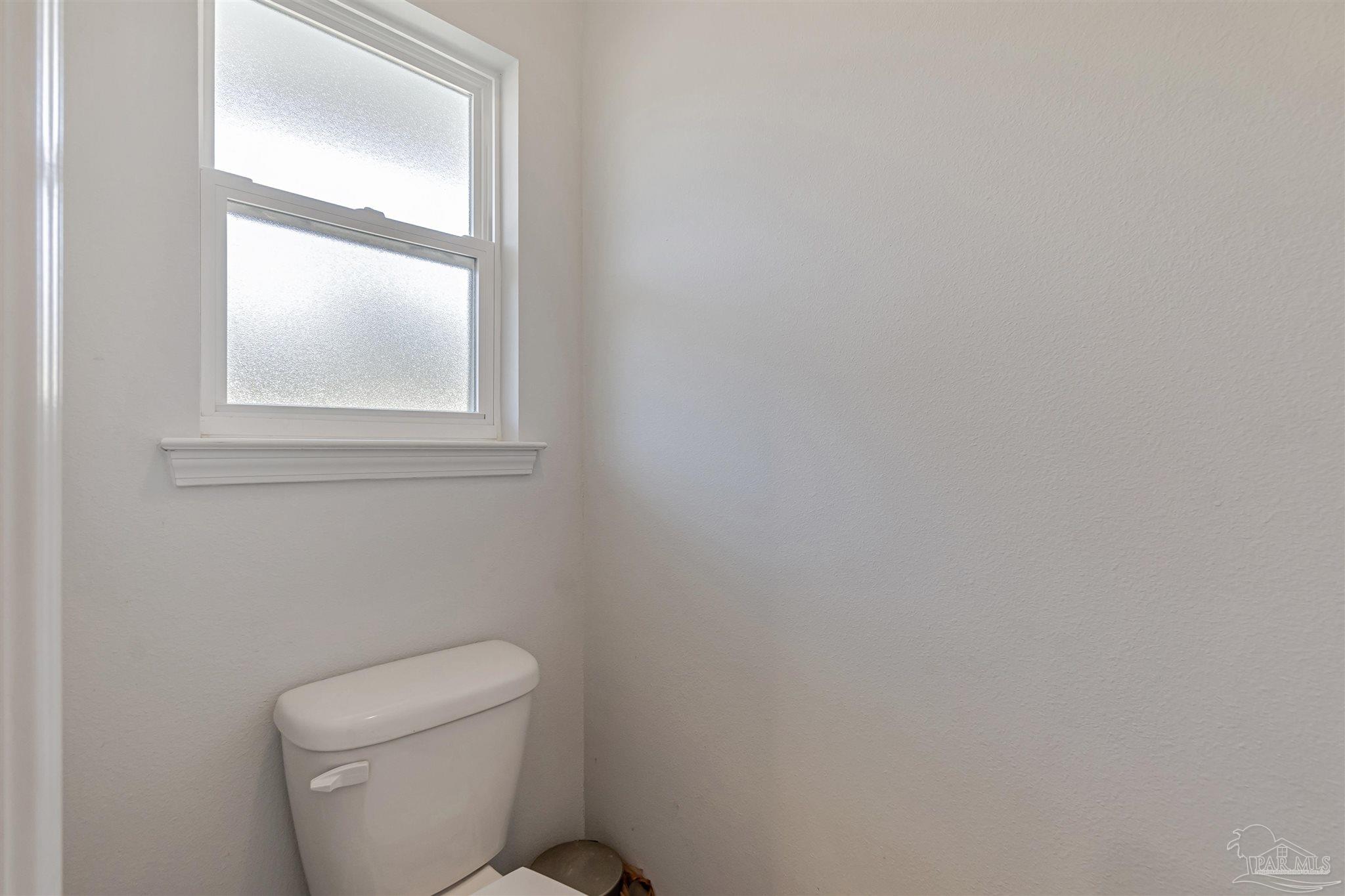 8301 Whiting Field Circle Milton, FL 32570 - Photo 23 of 45