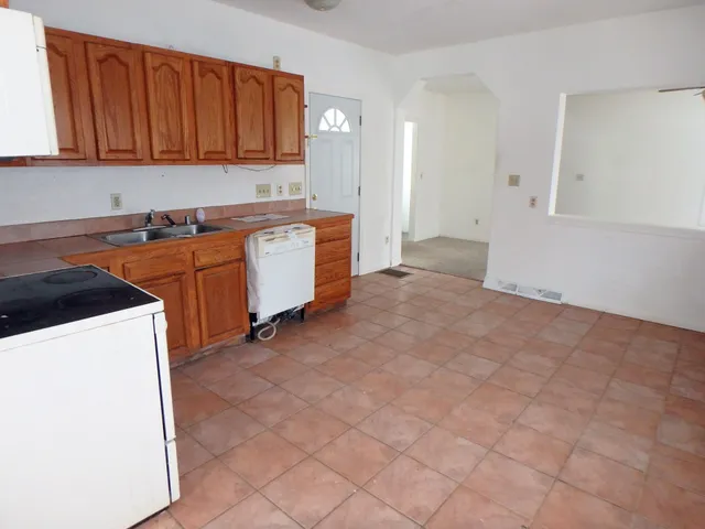 $80,000 | 242 South Main Street, Clintonville, WI 54929